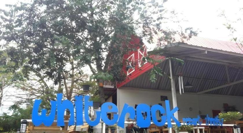 White Rock Resort Pakchong Bagian luar foto